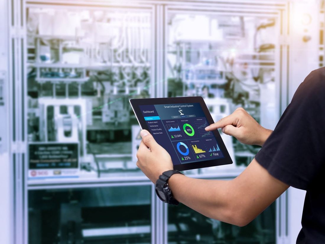 Building management system dashboard on a tablet